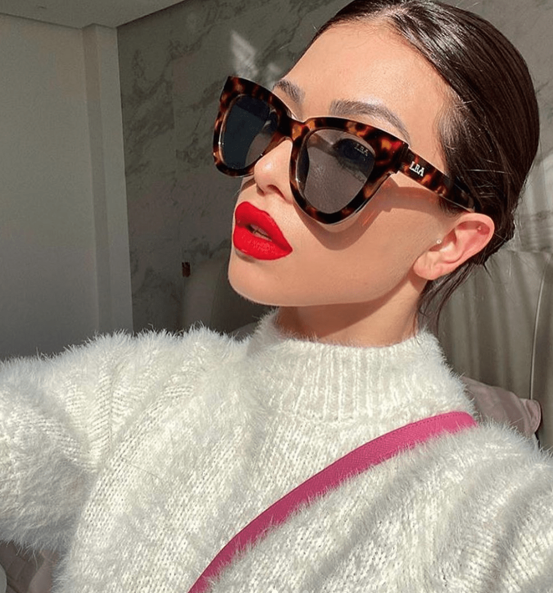 Conventie schattig Meedogenloos Trendy zonnebrillen in 2022: zonnebril trends | Glamourista - kapsels